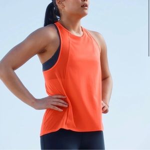 Athleta Ultimate Hybrid Tank Racing Red/Orange Breathable Wicking Like New Cond.